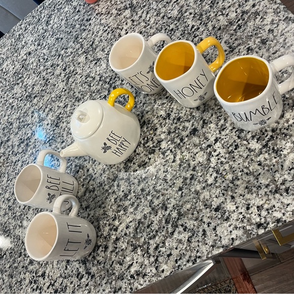 Rae Dunn Other - Rae Dunn honey bee collection tea pot and mugs set